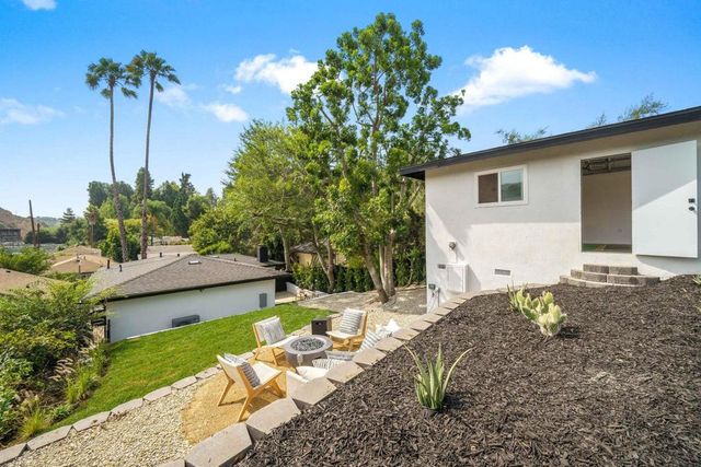3181 Cadet Court, Los Angeles, CA 90068