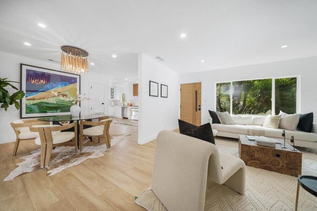 3181 Cadet Court, Los Angeles, CA 90068