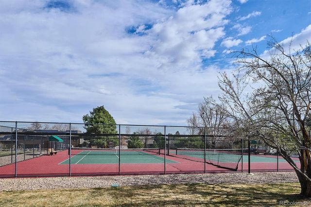 5741 S Kingston Way, Englewood, CO 80111