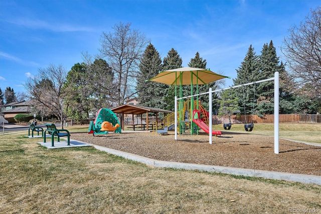 5741 S Kingston Way, Englewood, CO 80111