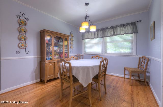 4301 Mount Vernon Rd, Louisville, KY 40220