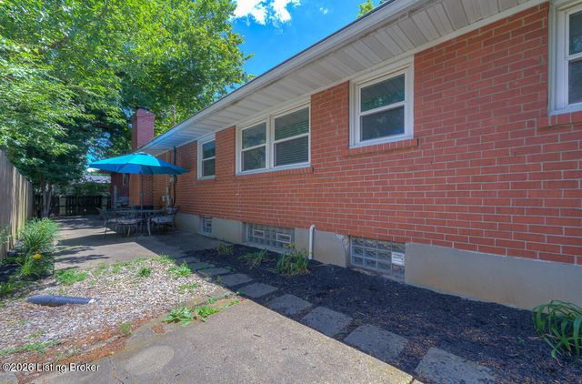 4301 Mount Vernon Rd, Louisville, KY 40220