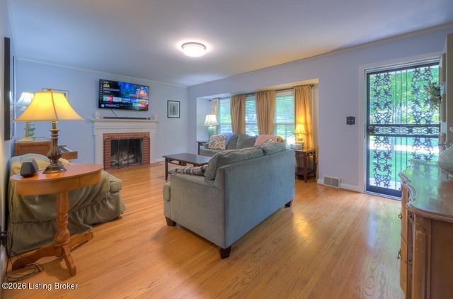 4301 Mount Vernon Rd, Louisville, KY 40220