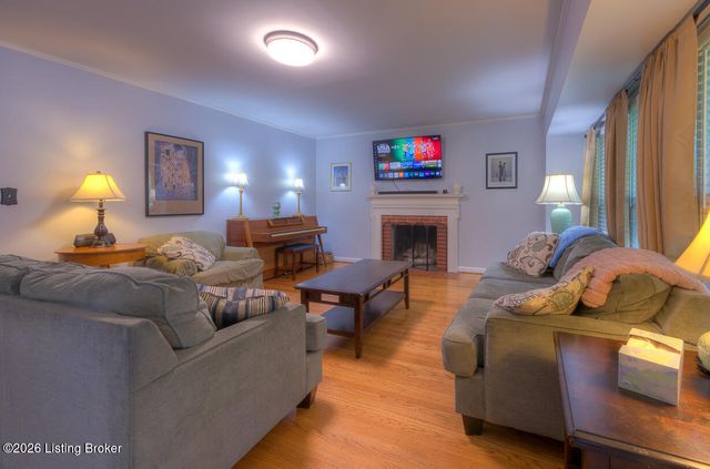4301 Mount Vernon Rd, Louisville, KY 40220
