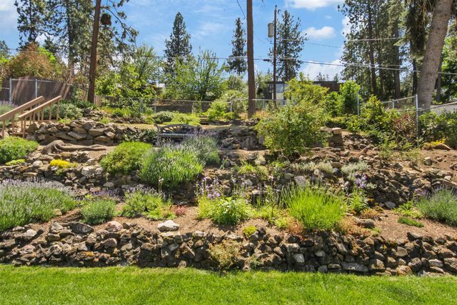 3724 E 16th Ave, Spokane, WA 99223