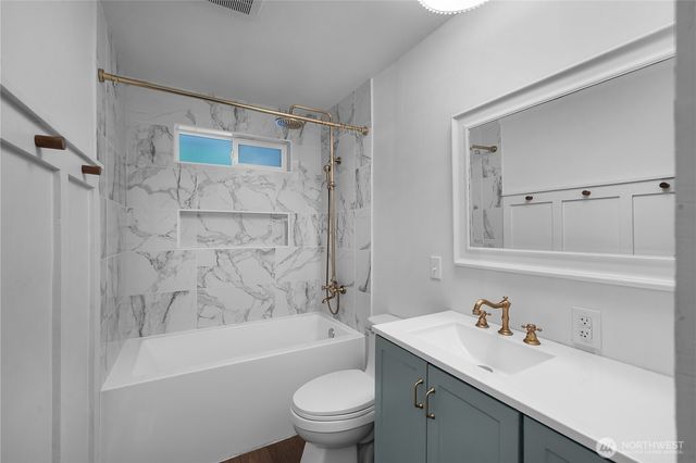 1418 Lebanon Street SE, Lacey, WA 98503