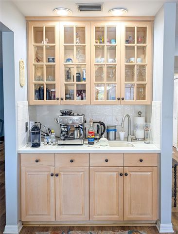 1711 MAGDALENE MANOR DRIVE, Tampa, FL 33613