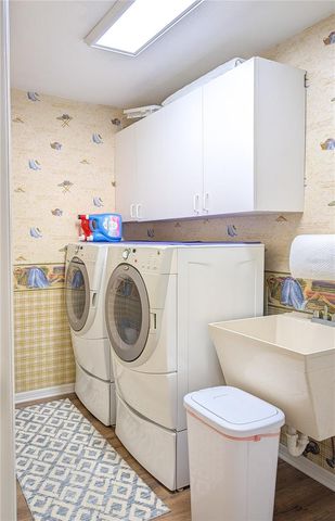 1711 MAGDALENE MANOR DRIVE, Tampa, FL 33613