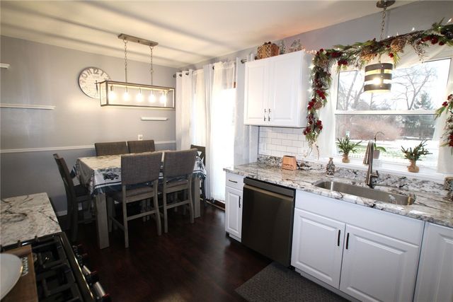 884 North Greece Road, Greece, NY 14626