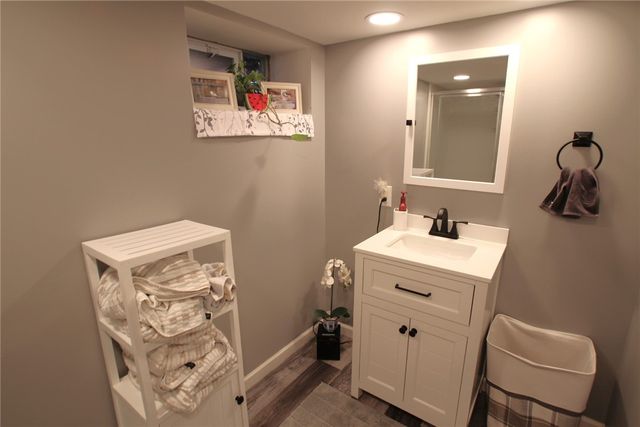 884 North Greece Road, Greece, NY 14626