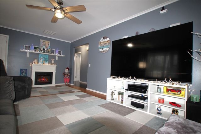 884 North Greece Road, Greece, NY 14626