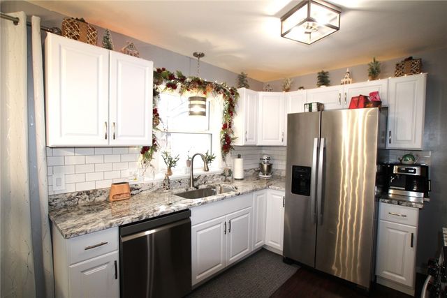 884 North Greece Road, Greece, NY 14626