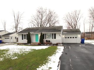 884 North Greece Road, Greece, NY 14626