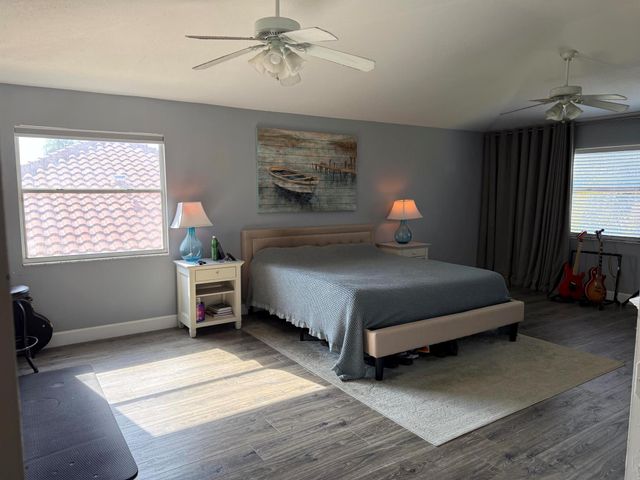 7065 Catalina Isle Drive, Lake Worth, FL 33467