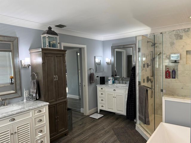 7065 Catalina Isle Drive, Lake Worth, FL 33467