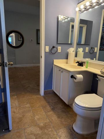 7065 Catalina Isle Drive, Lake Worth, FL 33467