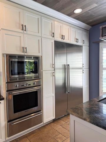 7065 Catalina Isle Drive, Lake Worth, FL 33467