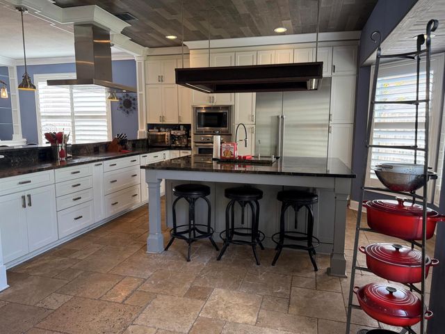 7065 Catalina Isle Drive, Lake Worth, FL 33467