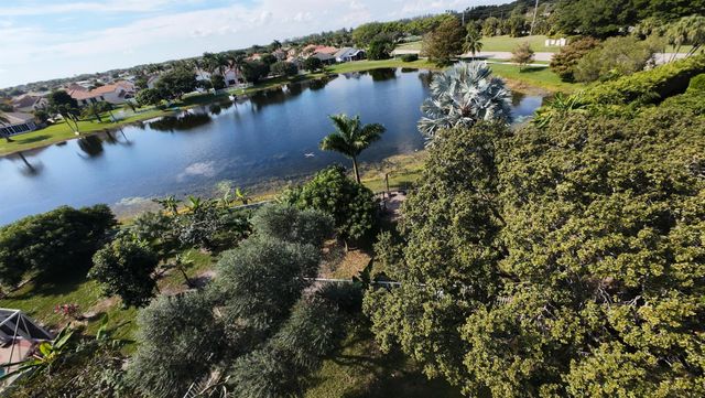 7065 Catalina Isle Drive, Lake Worth, FL 33467