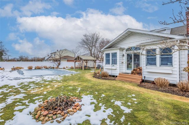 45 Terry Lane, Commack, NY 11725