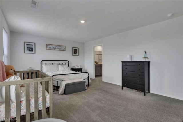 355 W Trinity Way, Newark, OH 43055