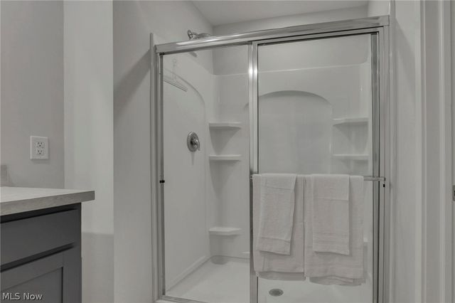 355 W Trinity Way, Newark, OH 43055