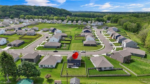 355 W Trinity Way, Newark, OH 43055