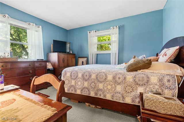 561 E School Street, Kent, OH 44240