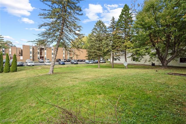 561 E School Street, Kent, OH 44240