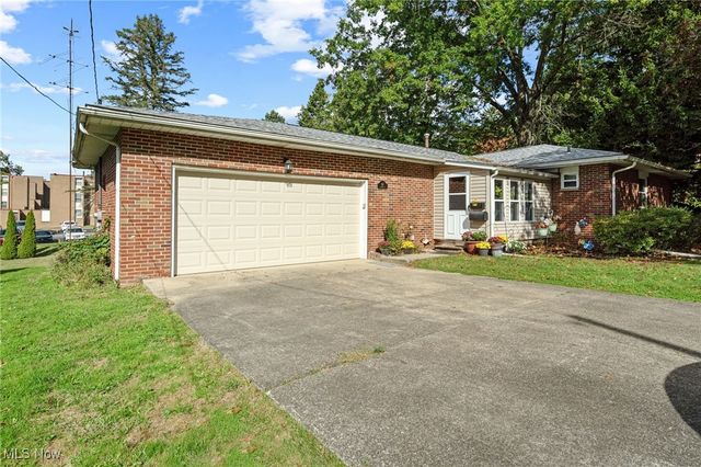 561 E School Street, Kent, OH 44240