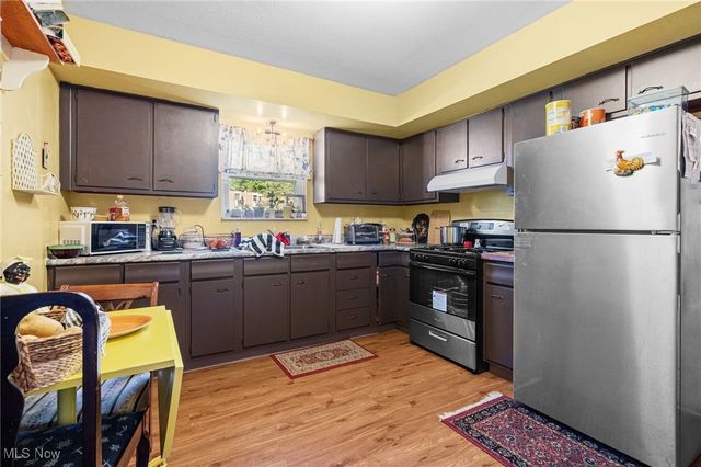 561 E School Street, Kent, OH 44240