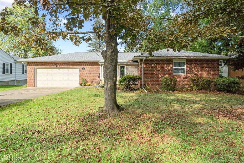 561 E School Street, Kent, OH 44240