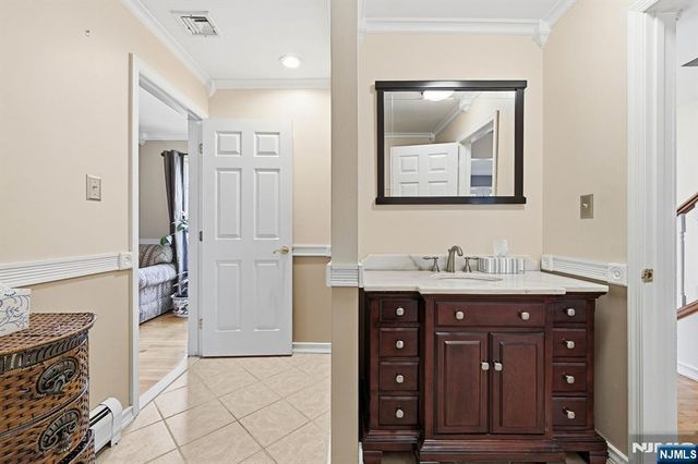 491 Rivervale Avenue, Norwood, NJ 07648