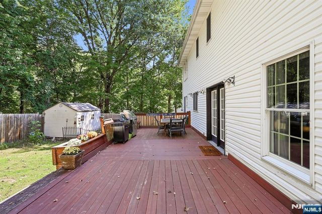 491 Rivervale Avenue, Norwood, NJ 07648