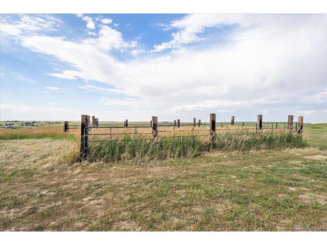 43777 Private Road 39, Elizabeth, CO 80107