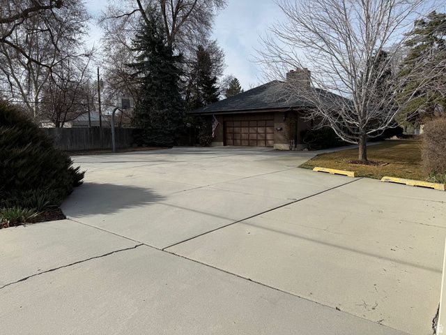 362 E 9150 S, Sandy, UT 84070