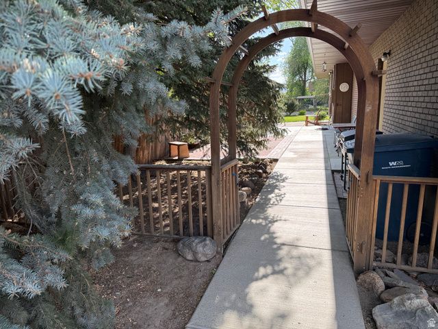 362 E 9150 S, Sandy, UT 84070