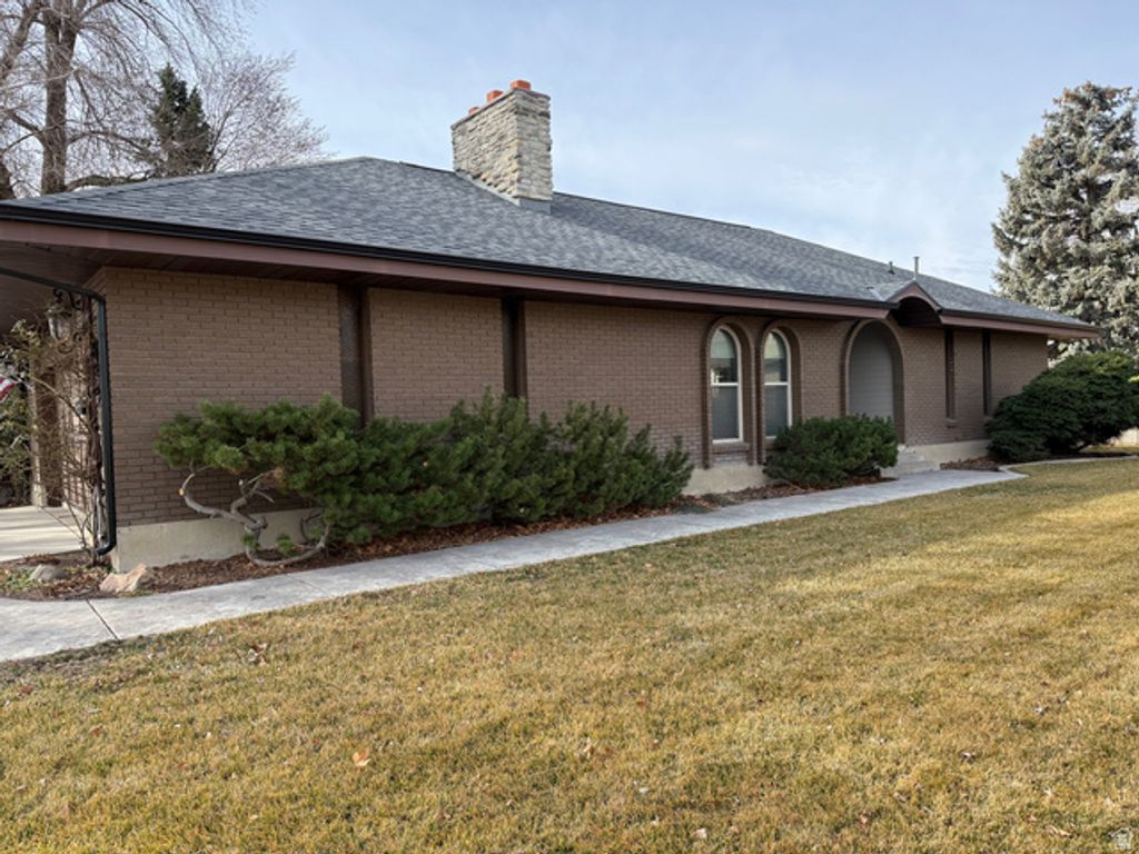 362 E 9150 S, Sandy, UT 84070