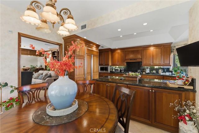 29628 Woodbrook, Agoura Hills, CA 91301