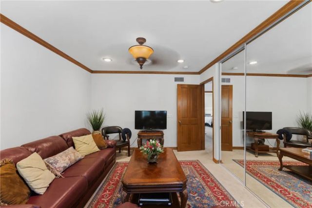 29628 Woodbrook, Agoura Hills, CA 91301
