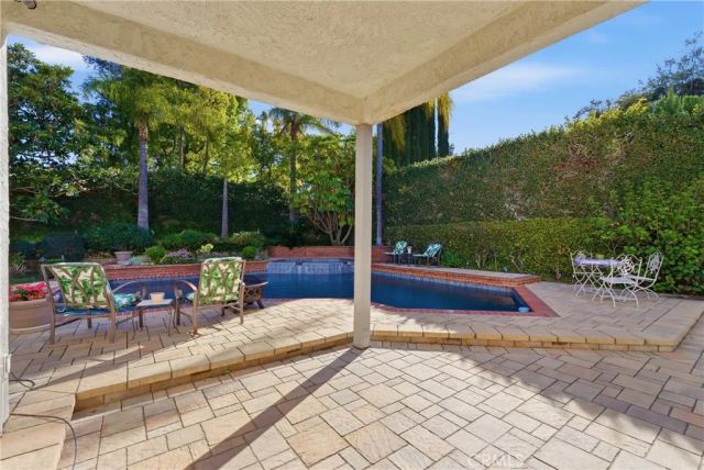 29628 Woodbrook, Agoura Hills, CA 91301