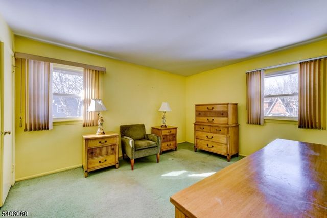 4 Herbert Pl, West Caldwell Twp., NJ 07006