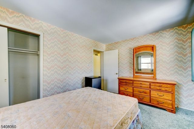 4 Herbert Pl, West Caldwell Twp., NJ 07006