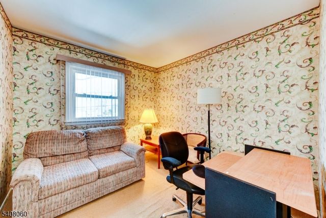 4 Herbert Pl, West Caldwell Twp., NJ 07006