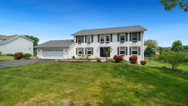 3894 E Whippoorwill Lane, Byron, IL 61010