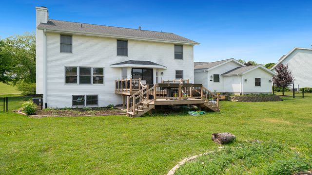 3894 E Whippoorwill Lane, Byron, IL 61010
