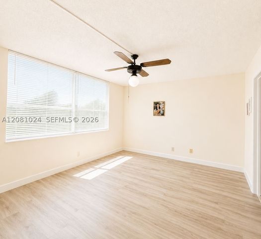 14575 Bonaire Blvd 204, Delray Beach, FL 33446