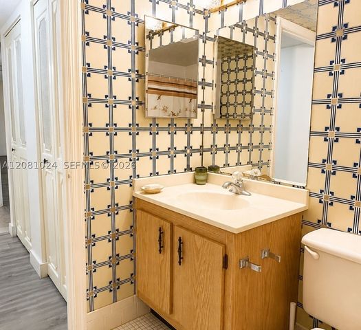 14575 Bonaire Blvd 204, Delray Beach, FL 33446