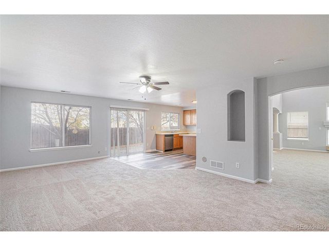 20715 E 39th Ave, Denver, CO 80249