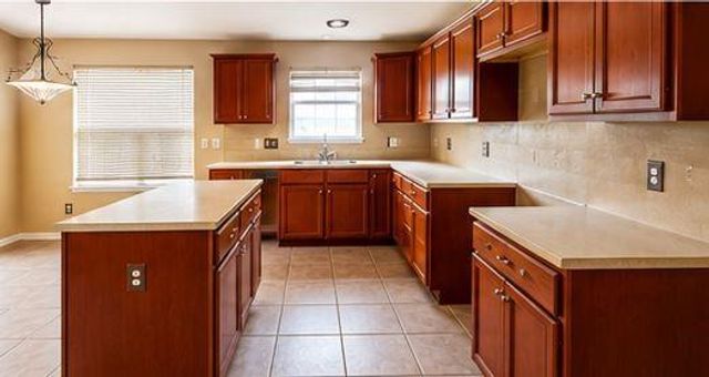 20906 S Hide Court, Houston, TX 77073